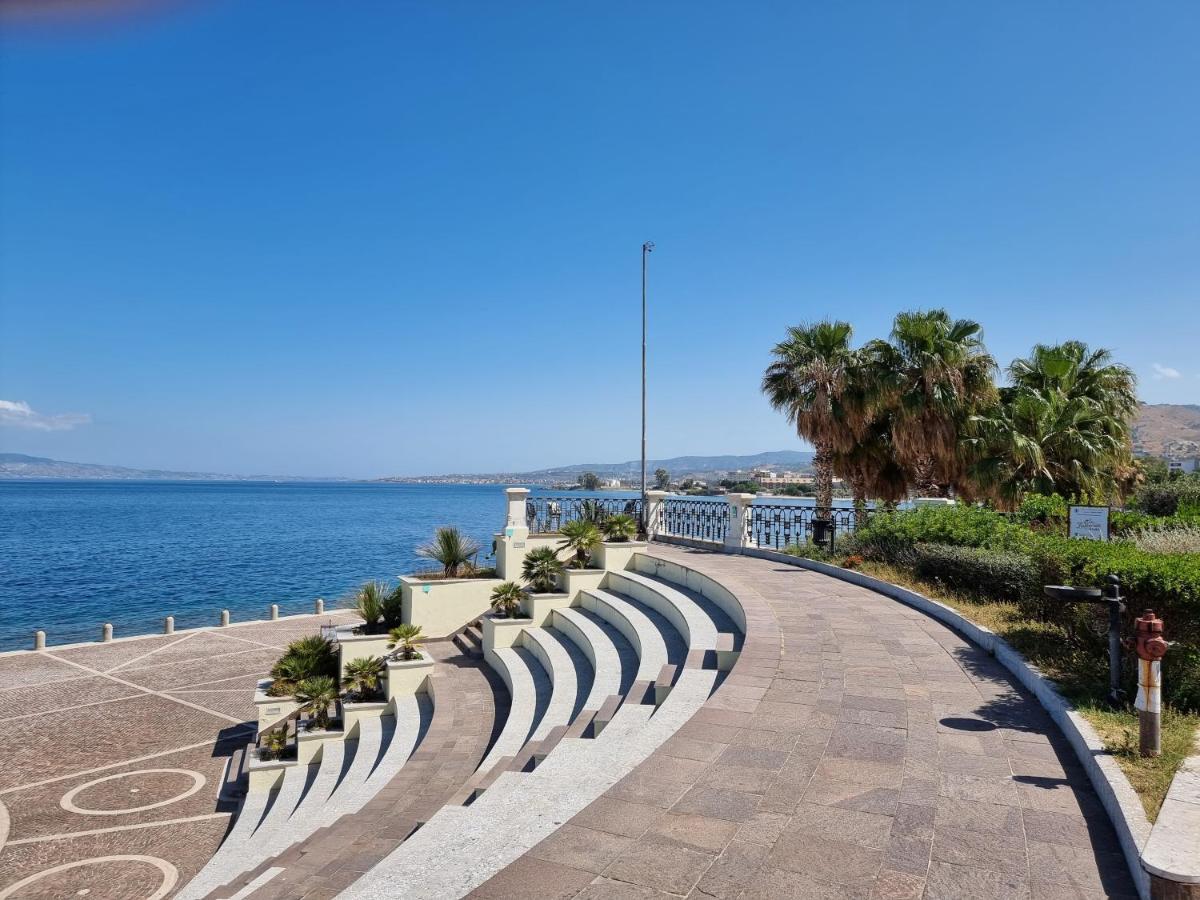 Loft Magna Grecia Reggio Calabria Centro Storico A 3 Minuti A Piedi Dal Mare Διαμέρισμα Εξωτερικό φωτογραφία