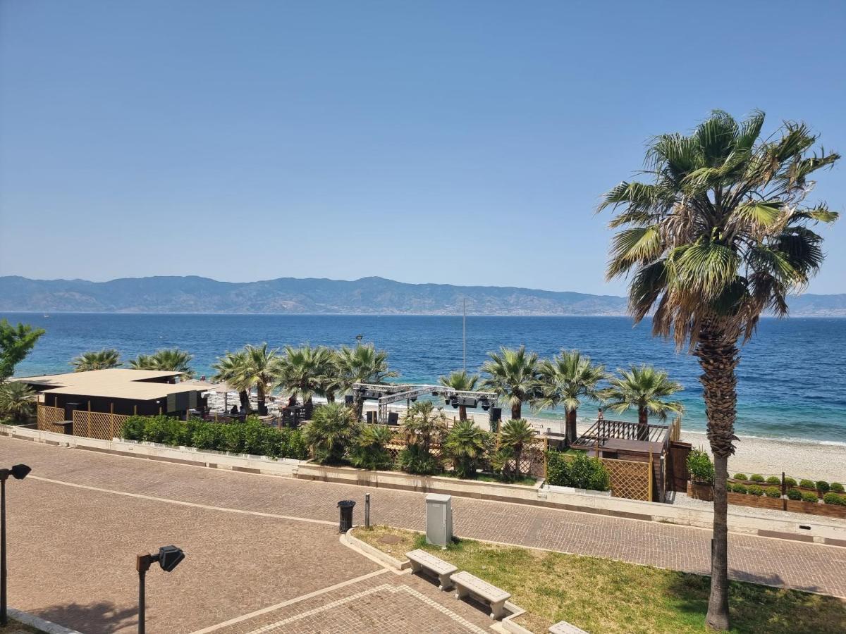 Loft Magna Grecia Reggio Calabria Centro Storico A 3 Minuti A Piedi Dal Mare Διαμέρισμα Εξωτερικό φωτογραφία